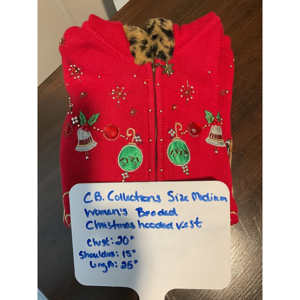 CB Collections Women's Red Beaded Reindeer Christmas Hooded Vest M - Picture 8 of 9